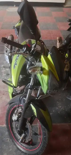 TVS Apache RTR 160 2V 2012 Green