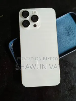 Apple iPhone 15 Pro Max 256 GB White