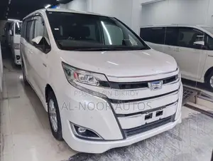 Toyota Noah 2021 Pearl
