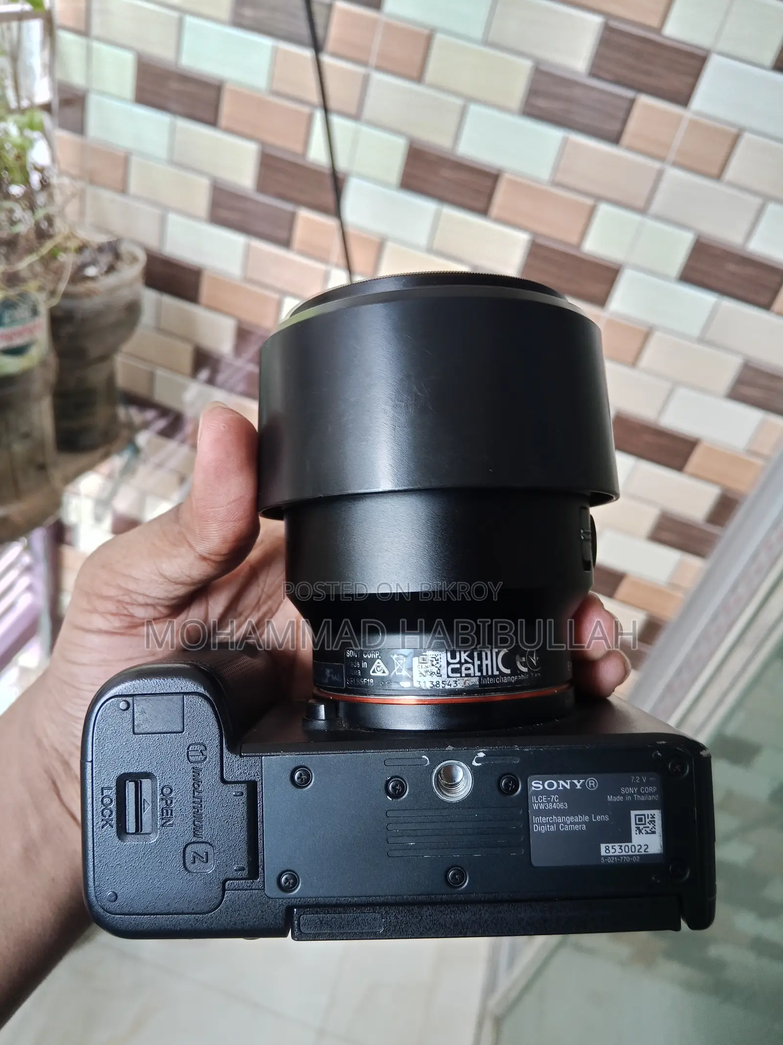Sony A7c and Sony 85mm Lens With Box and Paper