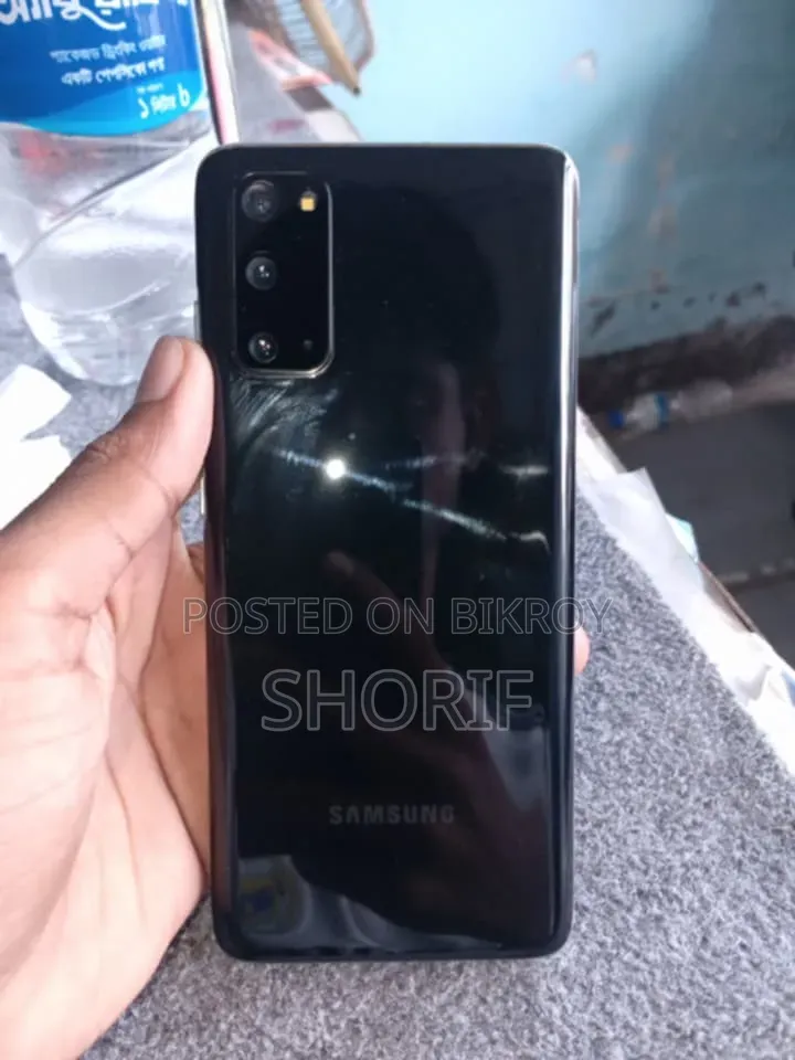 Samsung Galaxy S20 128 GB Black