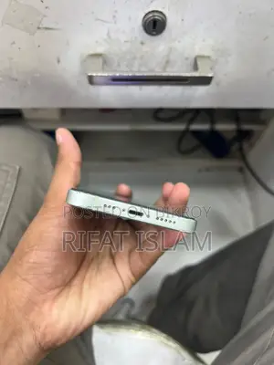 অ্যাপল আইফোন ১২ ১২৮ জিবি