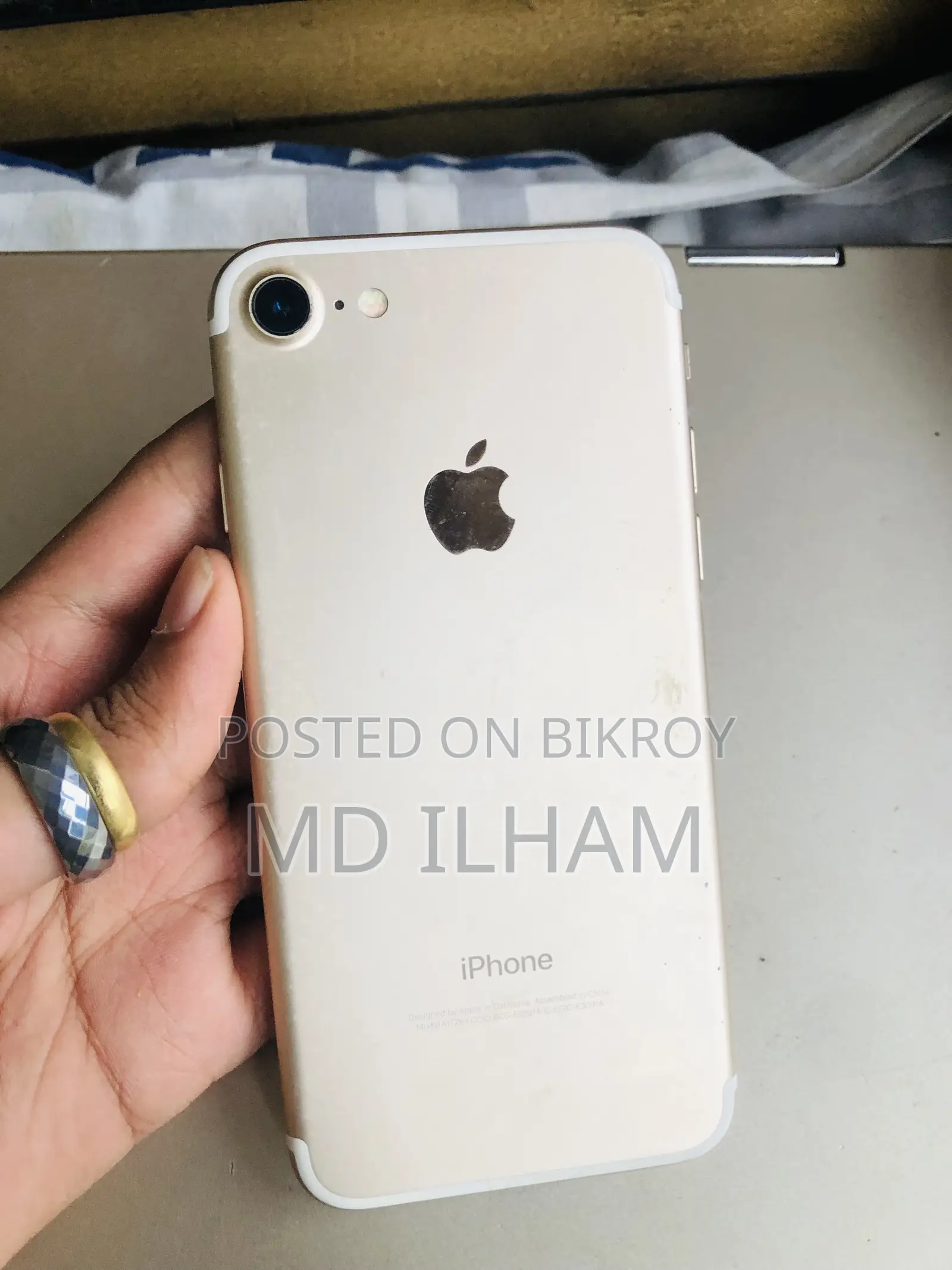 Apple iPhone 7 32 GB Gold