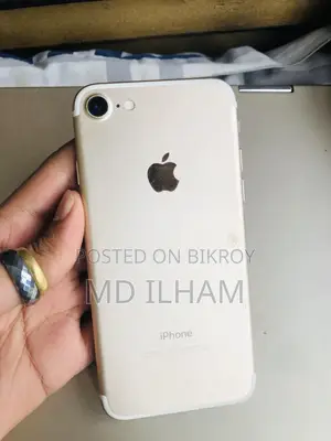 Apple iPhone 7 32 GB Gold