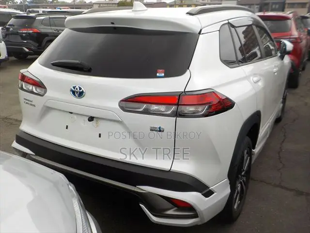 Toyota Corolla Cross 2023 Pearl