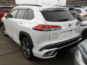 Toyota Corolla Cross 2023 Pearl