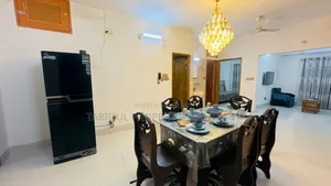 আফতাব নগরে ভাড়ার জন্য ৪ বেডরুমের সুসজ্জিত অ্যাপার্টমেন্ট