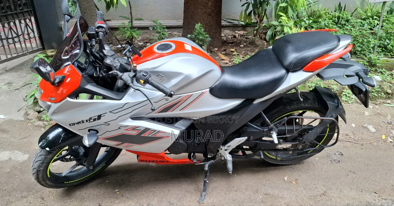 Suzuki Gixxer SF FI 2023 Orange