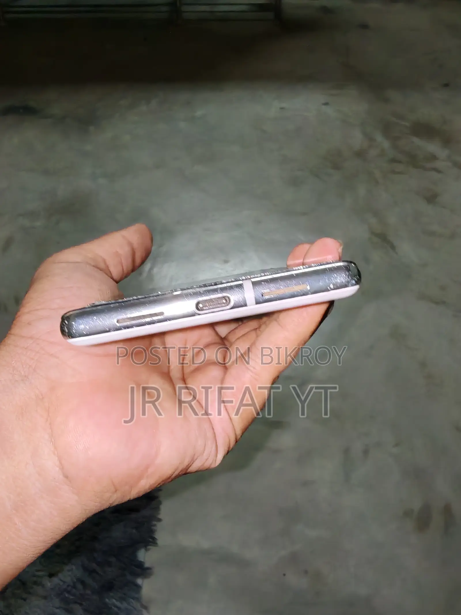 গুগল পিক্সেল ৬ প্রো ১২৮ জিবি সাদা