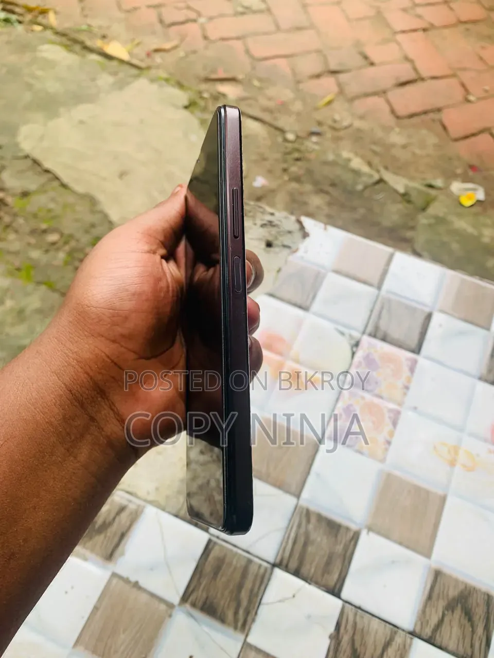 Vivo Y18 128 GB
