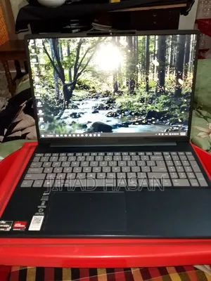 New Laptop Lenovo IdeaPad 320 8GB AMD Ryzen 5 HDD+SSD 512GB