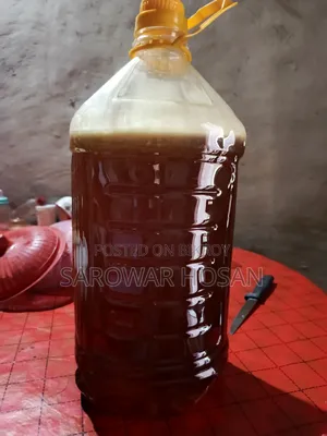 100% Pure Organic Natural Honeycomb Honey
