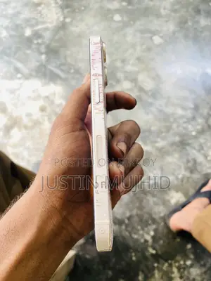 Apple iPhone 13 128 GB White