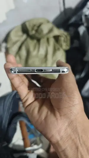 Samsung Galaxy S21 5G ১২৮ জিবি সাদা