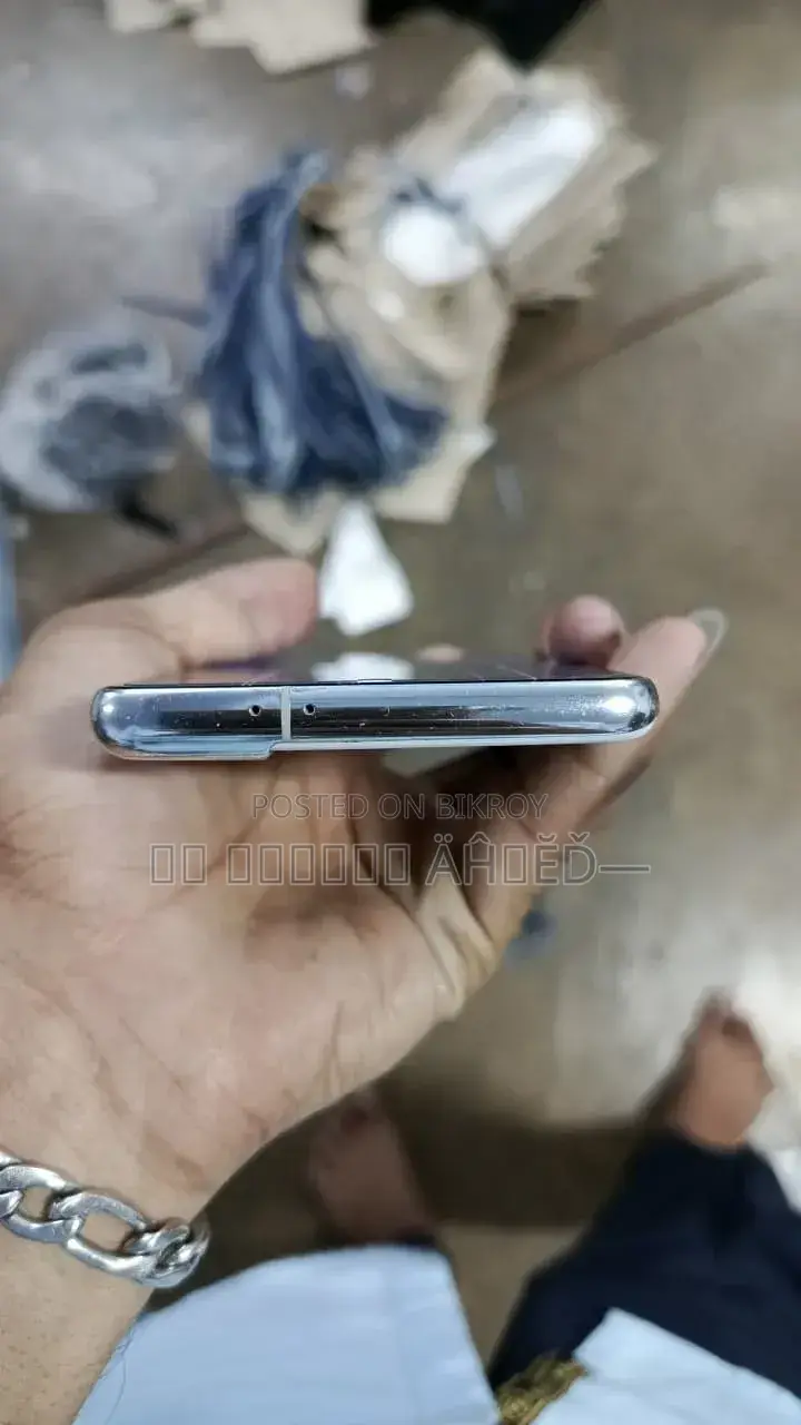 Samsung Galaxy S21 5G ১২৮ জিবি সাদা