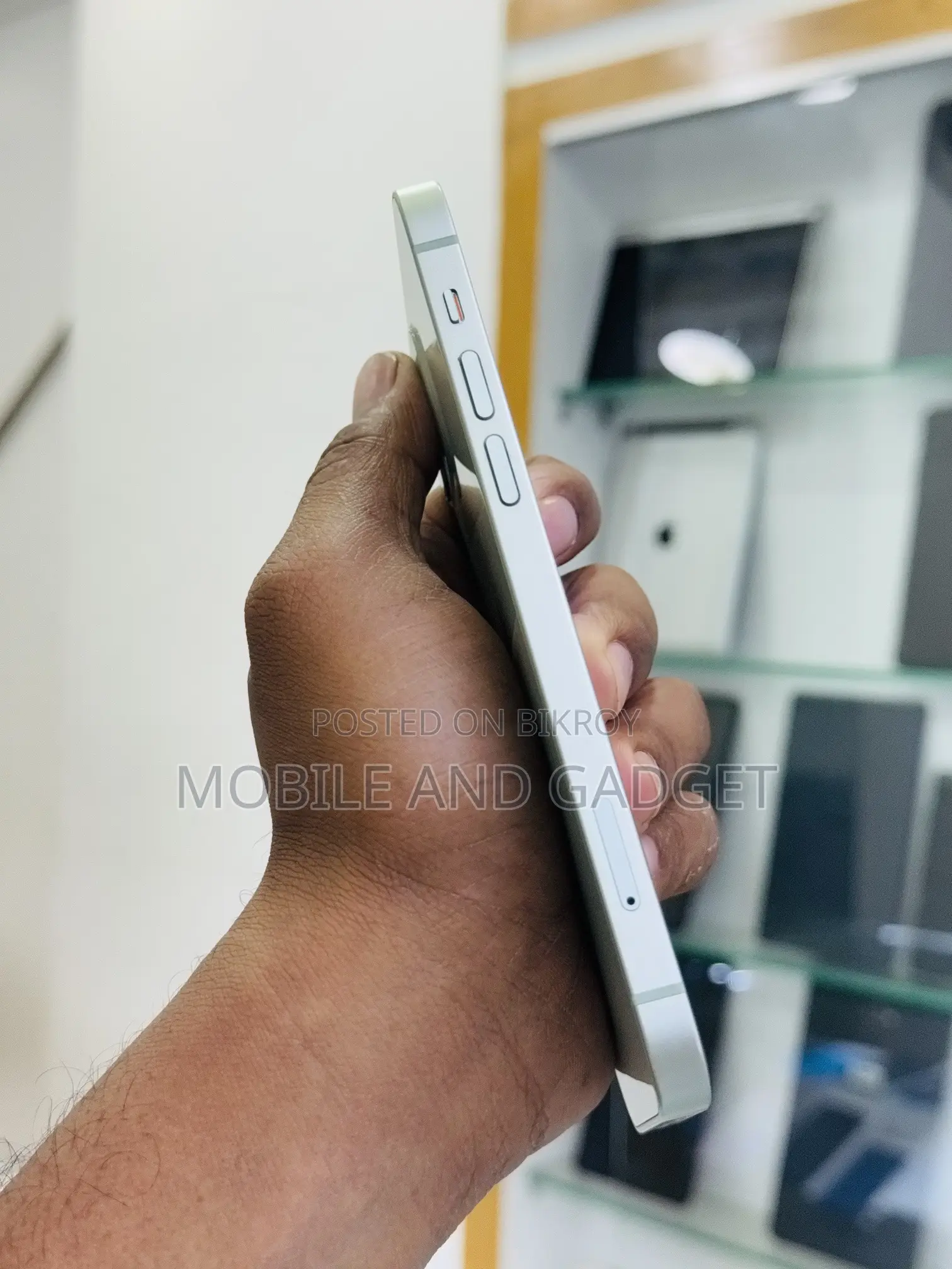 Apple iPhone 12 128 GB Gray