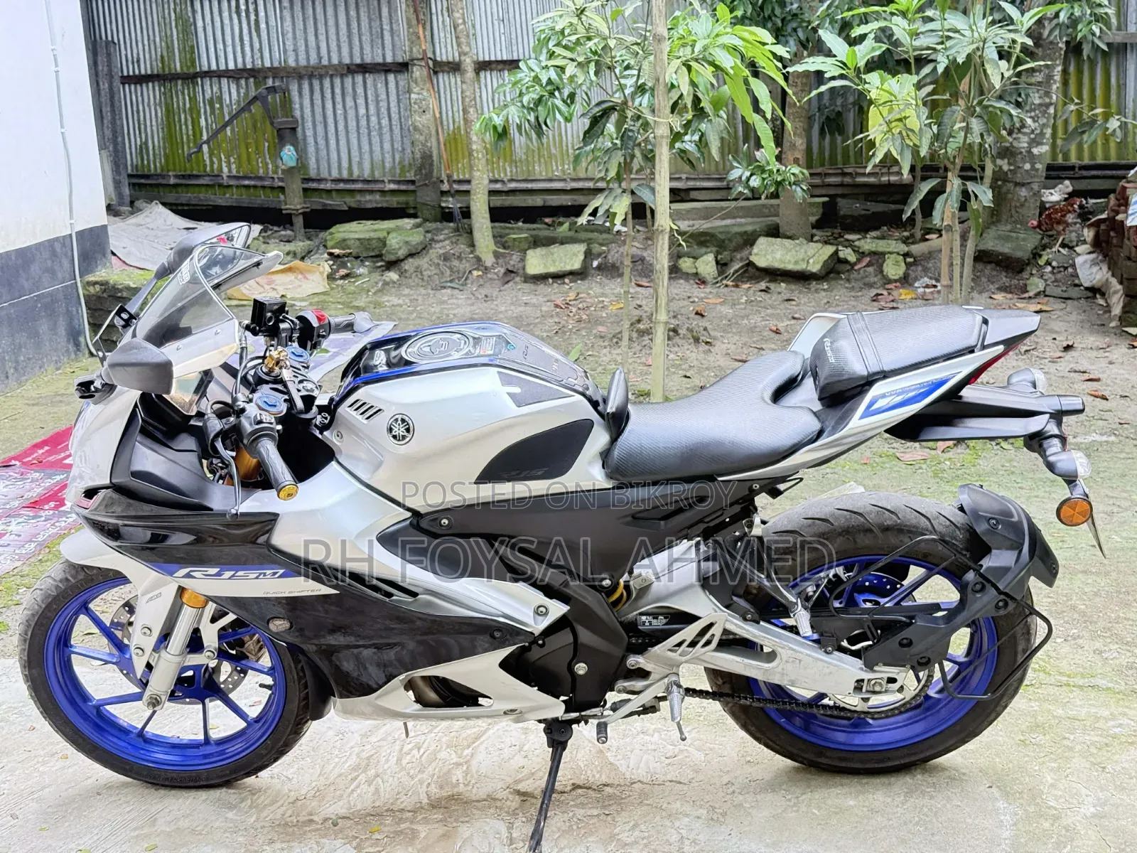 Yamaha 2022 White