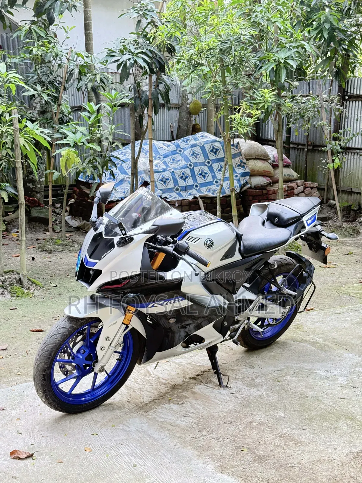 Yamaha 2022 White