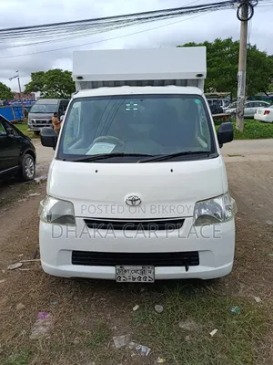 টয়োটা লাইটএস