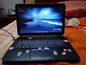 Laptop HP 14-dq1088wm 6GB Intel Pentium SSHD (Hybrid) 512GB
