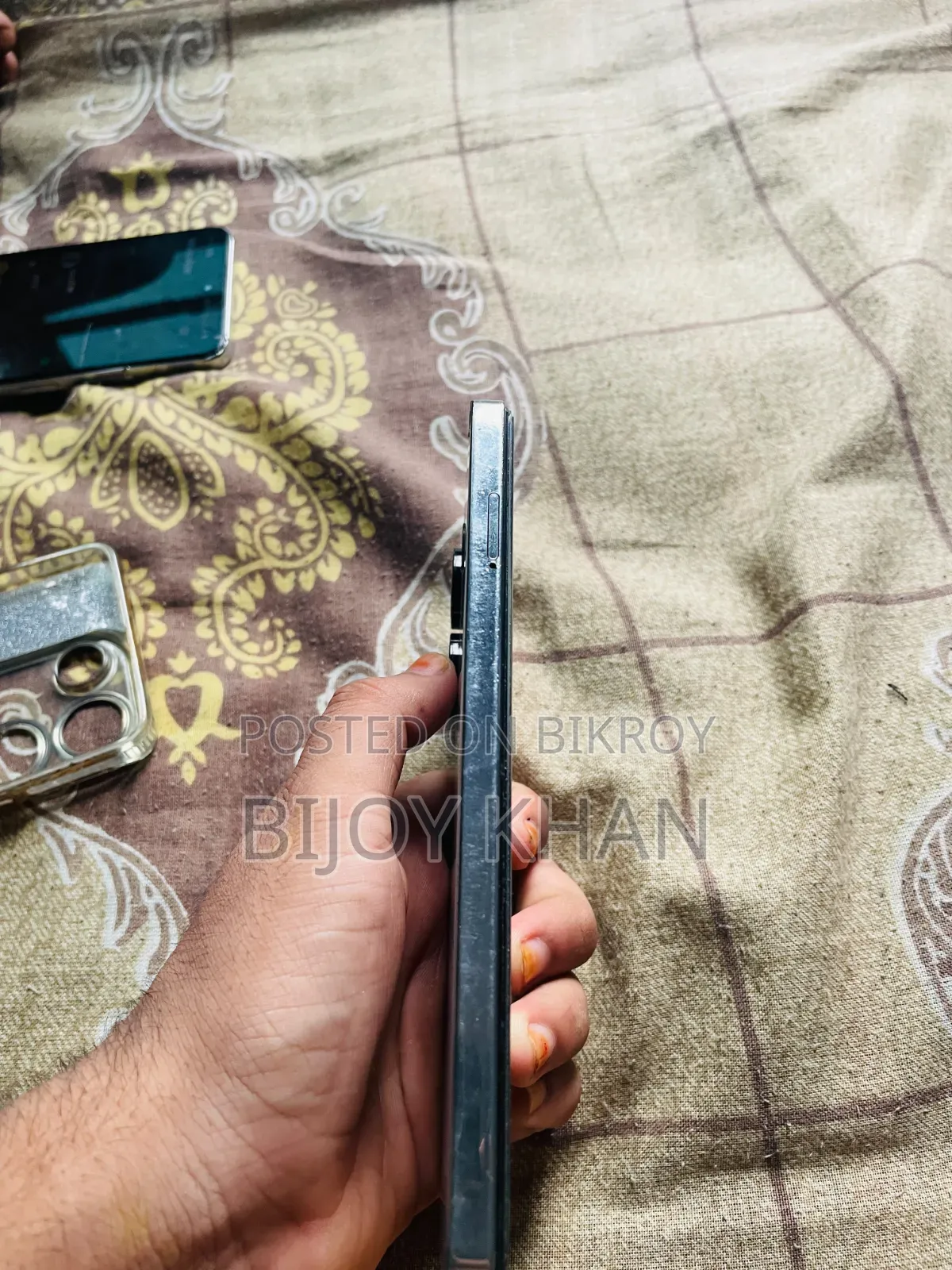 টেকনো ক্যামন ২০ ২৫৬ জিবি