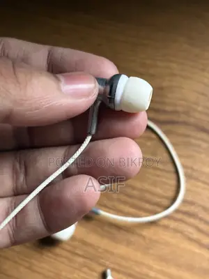 Wire Headphone
