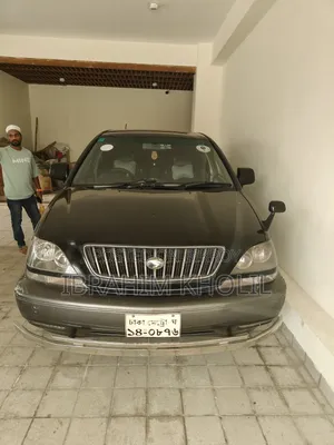 টয়োটা হ্যারিয়ার ১৯৯৯ কালো
