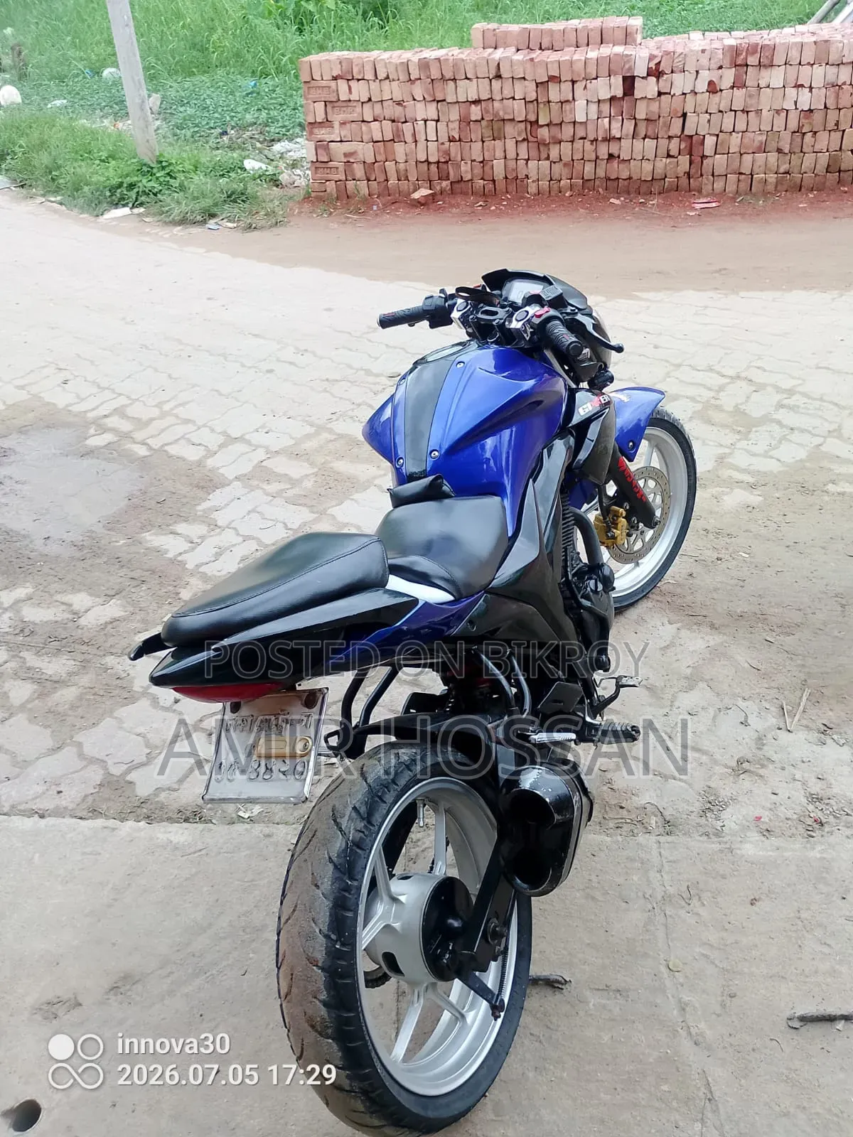 Suzuki Gixxer Monotone 2018 White