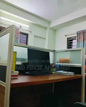 অফিস ডেস্ক