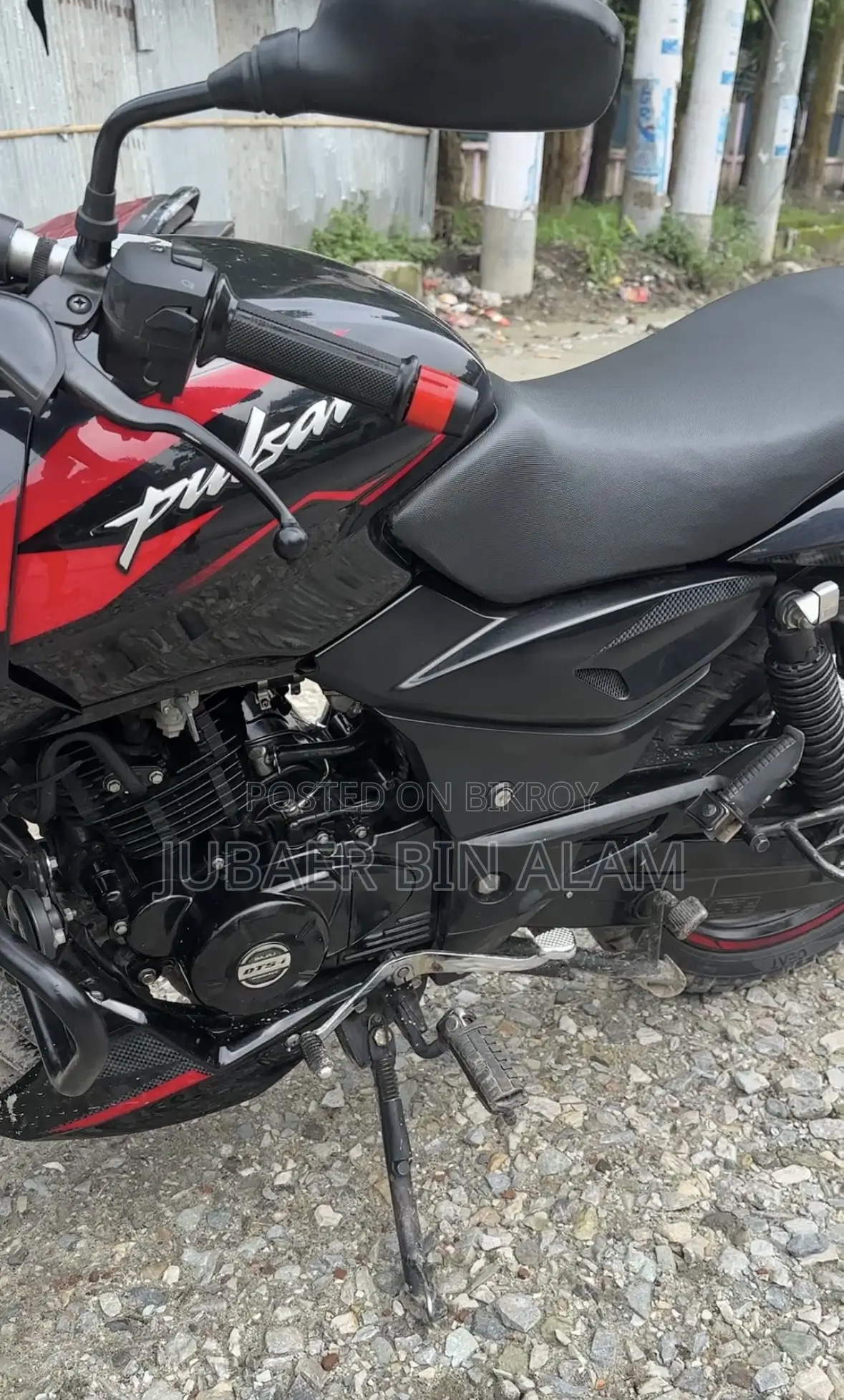 Bajaj Pulsar 150 2022 Red