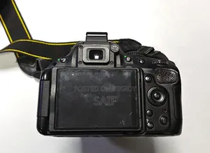 Nikon D5100 16.2mp Digital SLR Camera 18-55mm Vr Lens