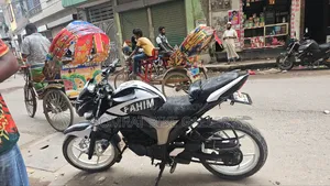 Suzuki Gixxer Monotone ২০১৭ ব্ল্যাক