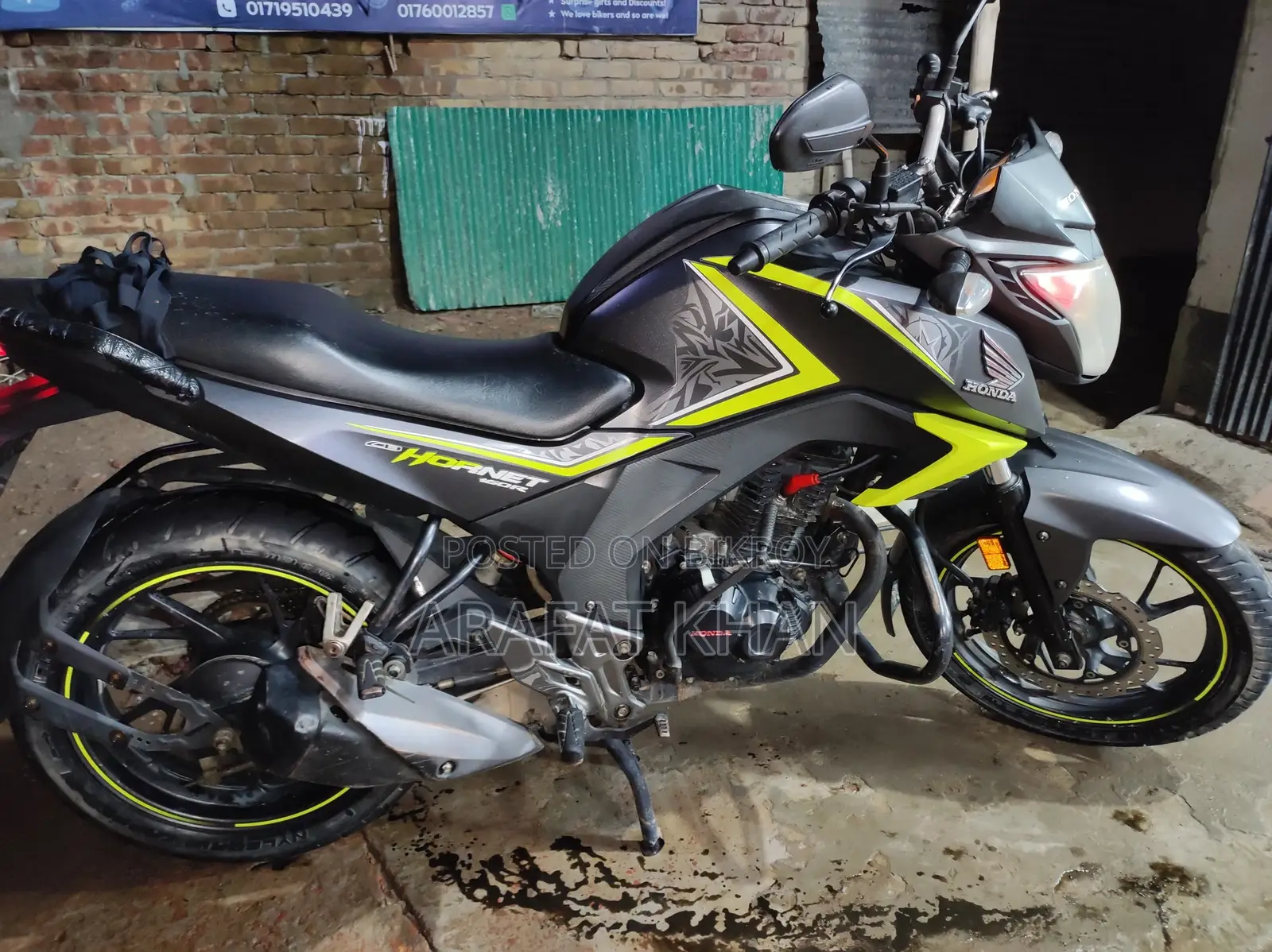 Honda Hornet 2018 Gray