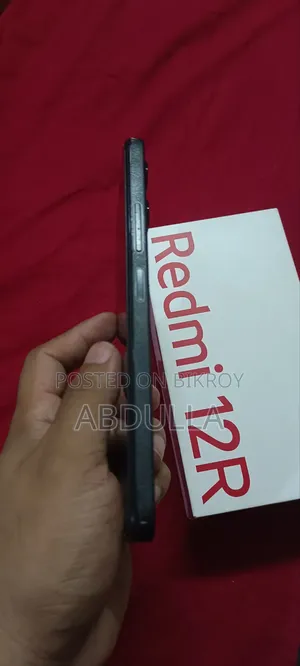 Realme 12+ 128 GB Black