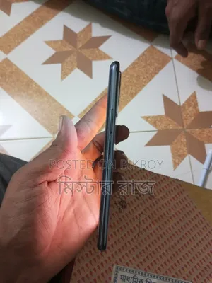 Vivo V21e 128 GB Purple