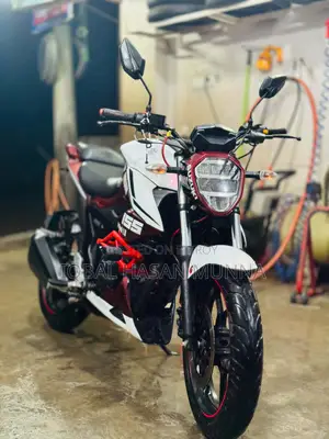 সুজুকি জিক্সার এফআই এবিএস ২০২৪ রেড