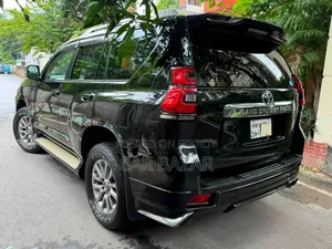Toyota Land Cruiser Prado 2.7 VVT-i 2016 Black