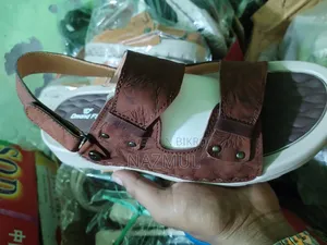 We manufacture in our own factory and sell directly to you, InshaAllah