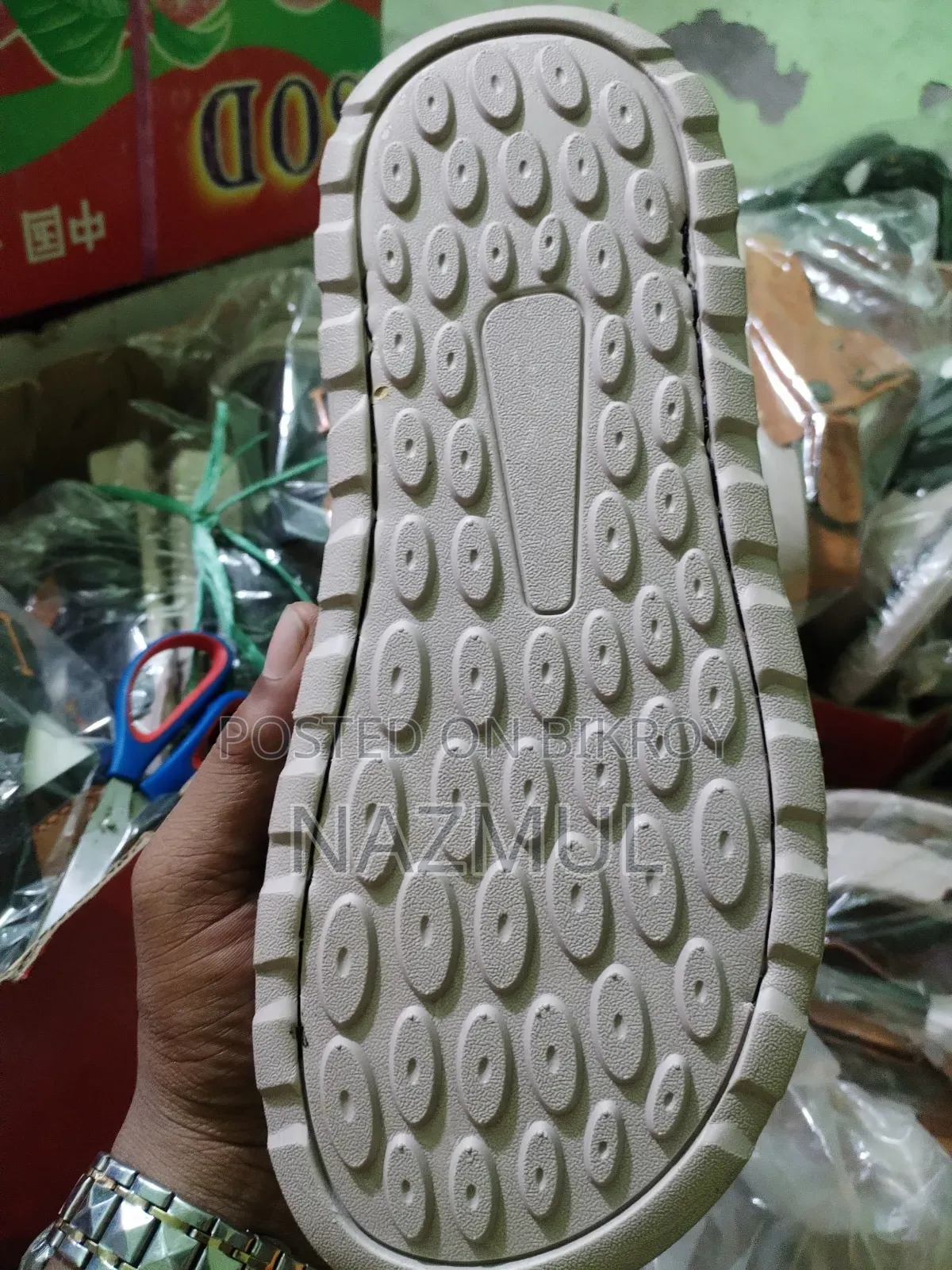 We manufacture in our own factory and sell directly to you, InshaAllah