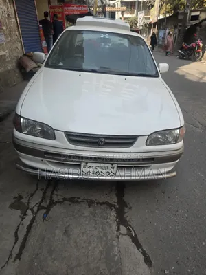 Toyota Corolla 1996 White