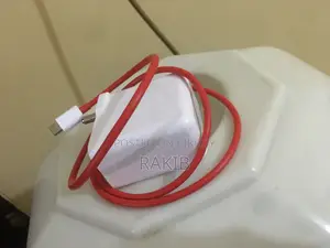 One+ যেকোনো ডিভাইসের জন্য ৬৫ ওয়াট সুপার চার্জার