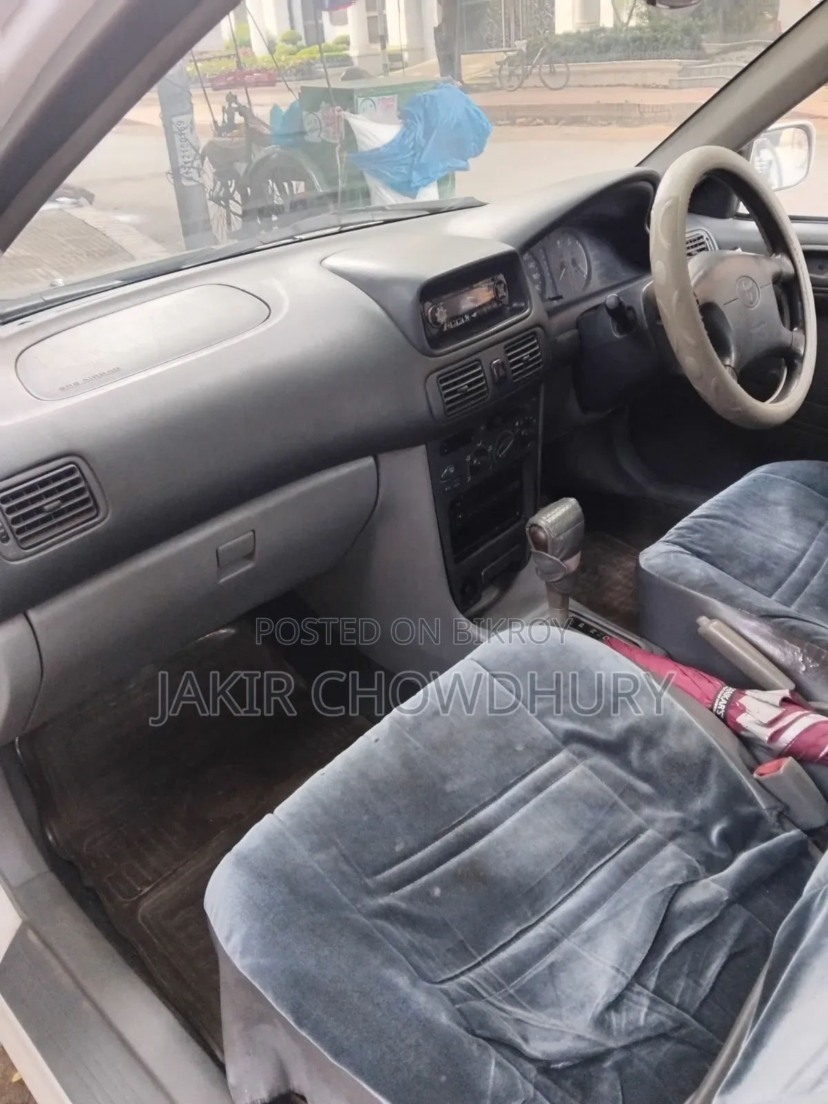 Toyota Corolla 1.6 Sedan 1997 White