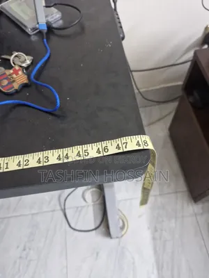 Desktop Table