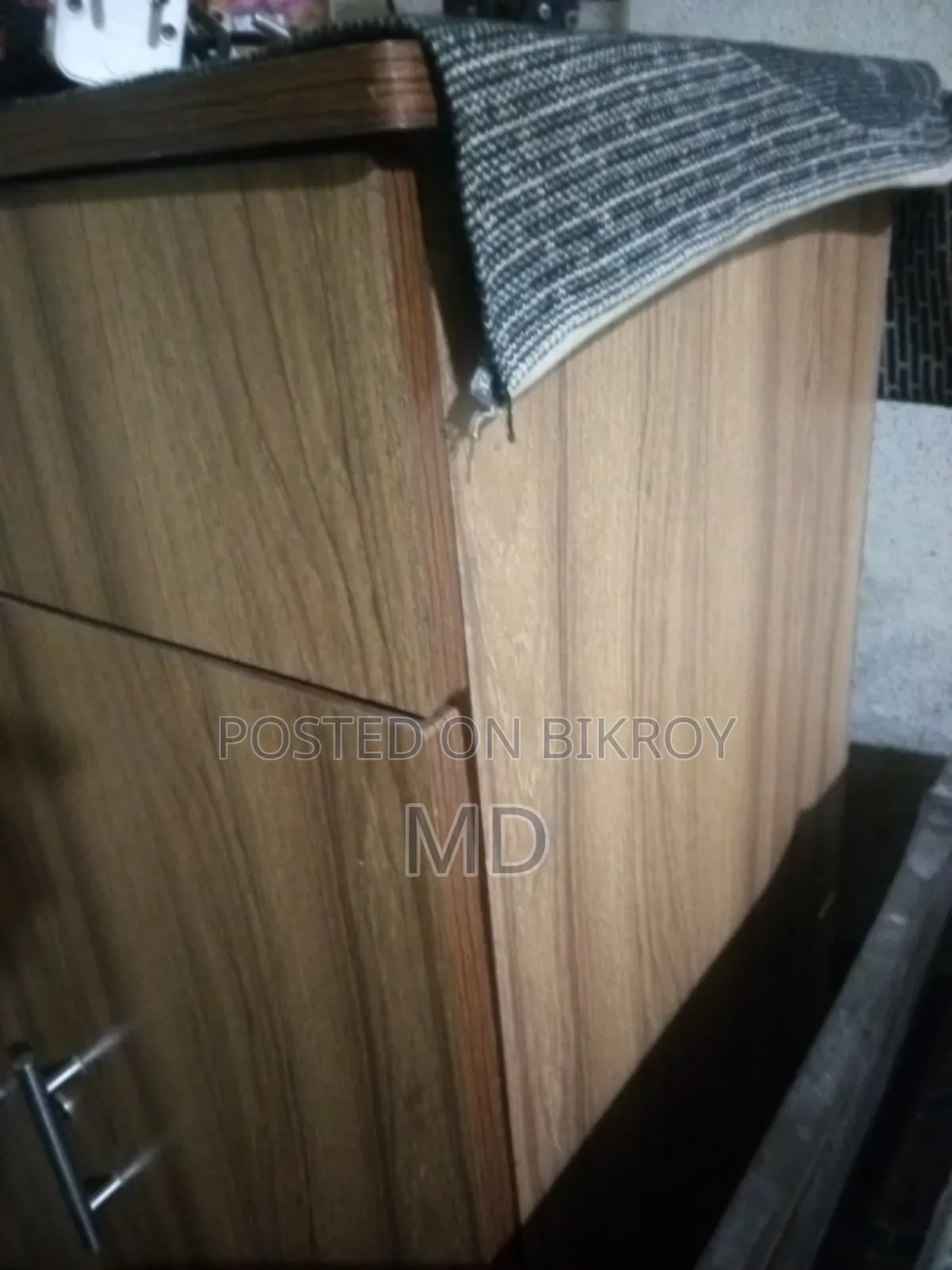 নিজের হাতে বানানো ওয়াডড্রপ