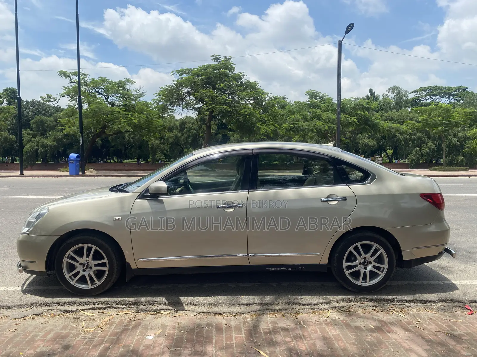 Nissan Bluebird 2006 Gold