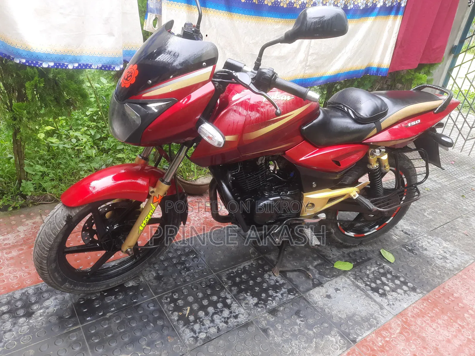 Bajaj Pulsar N150 2012 Red
