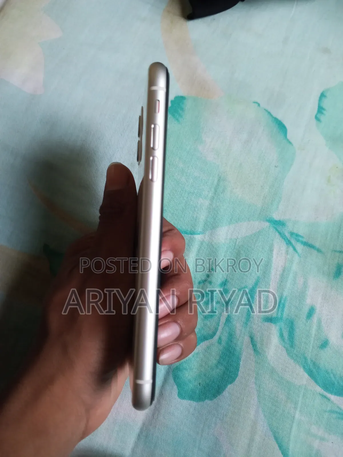 Apple iPhone 11 64 GB White