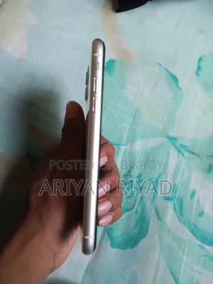 Apple iPhone 11 64 GB White