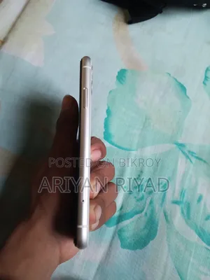 Apple iPhone 11 64 GB White