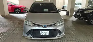 টয়োটা এক্সিও ২০১৭ সিলভার